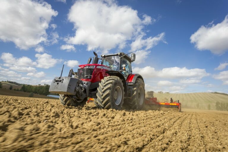 Homepage - Lockyer Farm Machinery